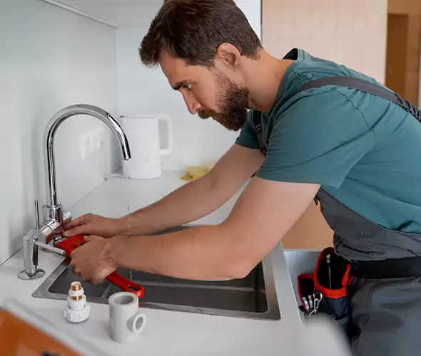 Professional Faucet Replacement Specialist in Newport Beach, CA: Schedule Affordable Faucet Replacement Services with Us